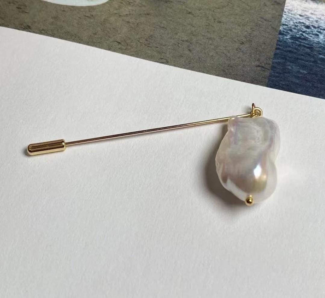 High quality luster genuine baroque pearl stick pin. Clothing Pearl brooch. Minimalist hat pin. Delicate scarf pear brooch pin. Safety pin