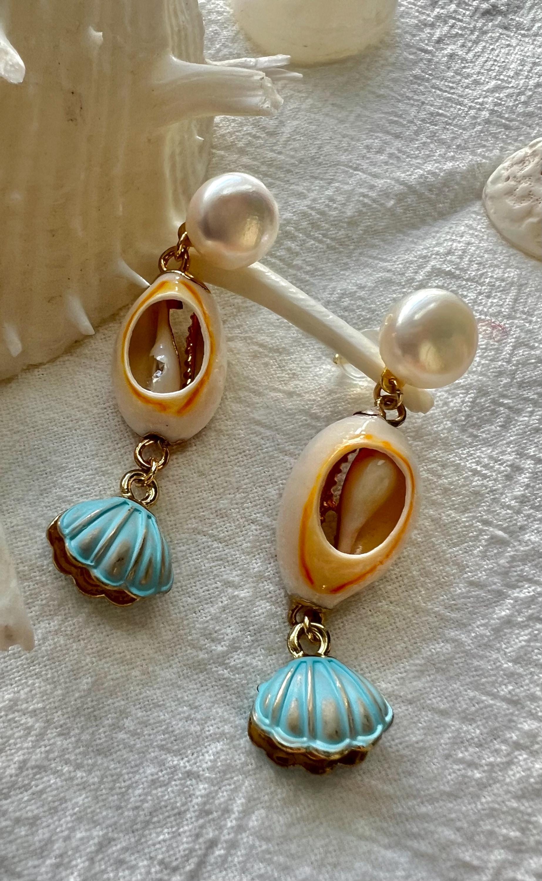 High luster freshwater pearl seashells multiple-colored dangle earring. Beach Boho earrings. Adorable earrings