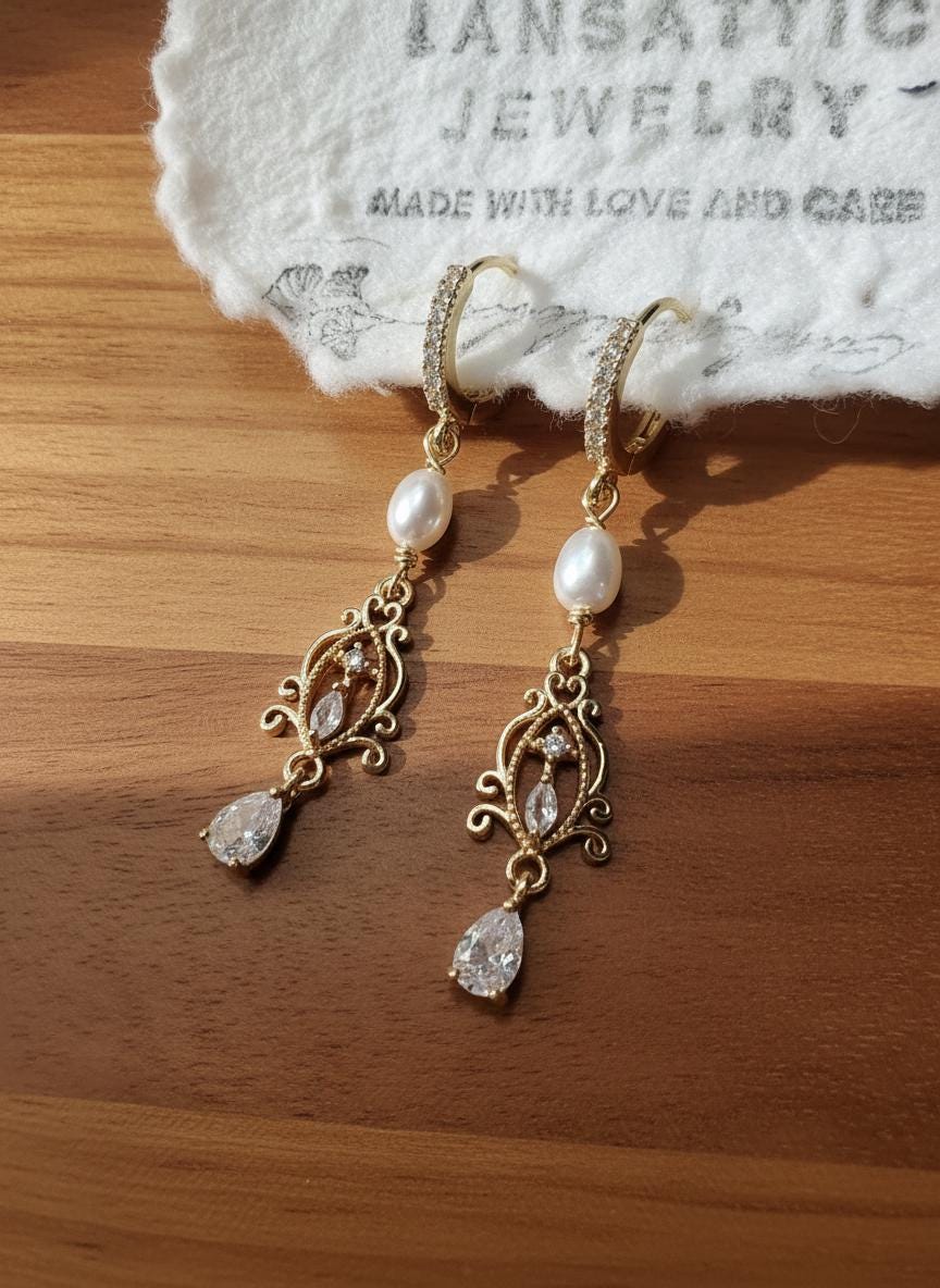 Vintage-Inspired Pearl Dangle Earrings
