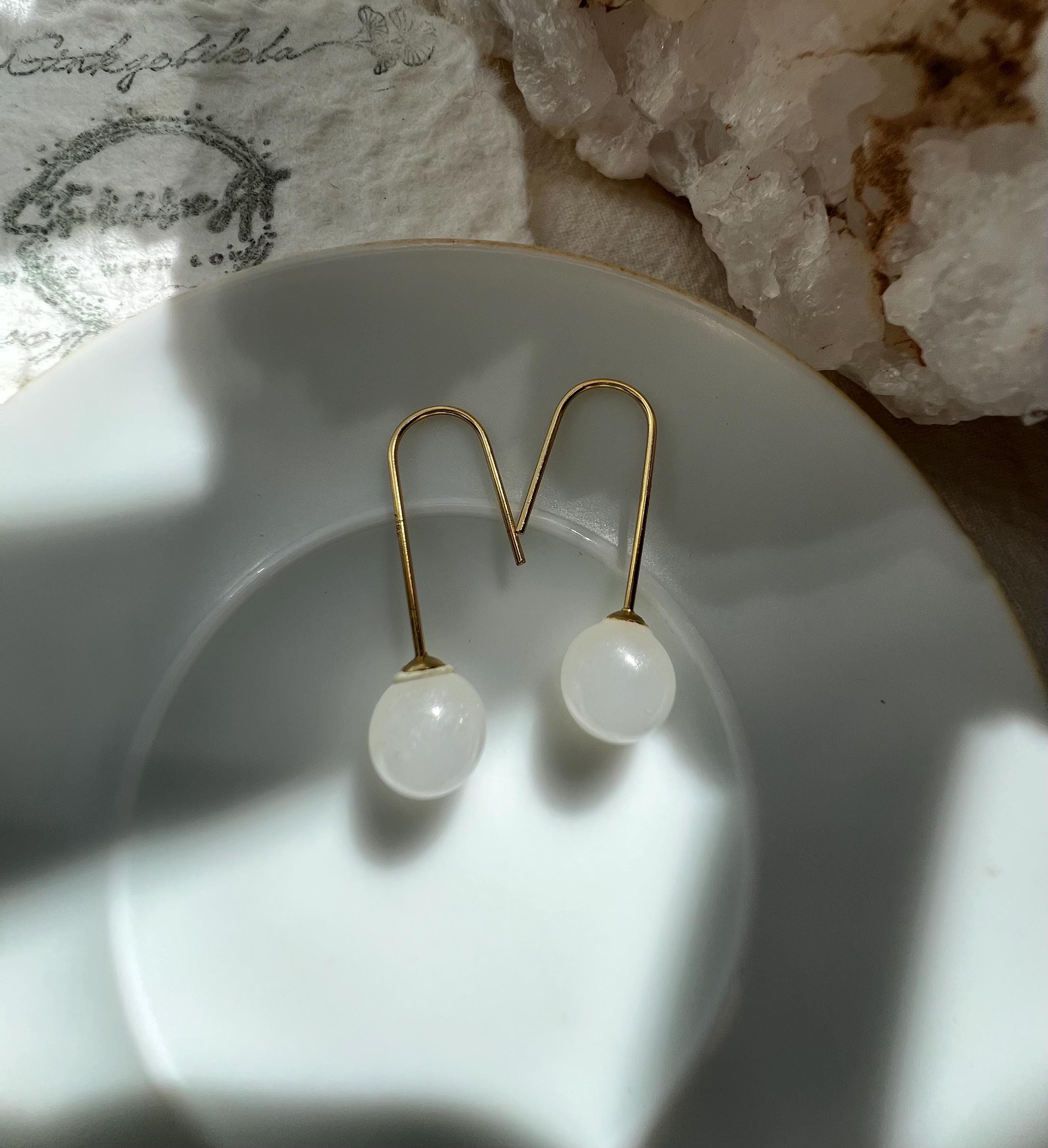 Minimalist Single White jade Drop Earring, Vermeil Bar Dangle, Simple Everyday Gemstone Earring for Her, Gift for Minimalist
