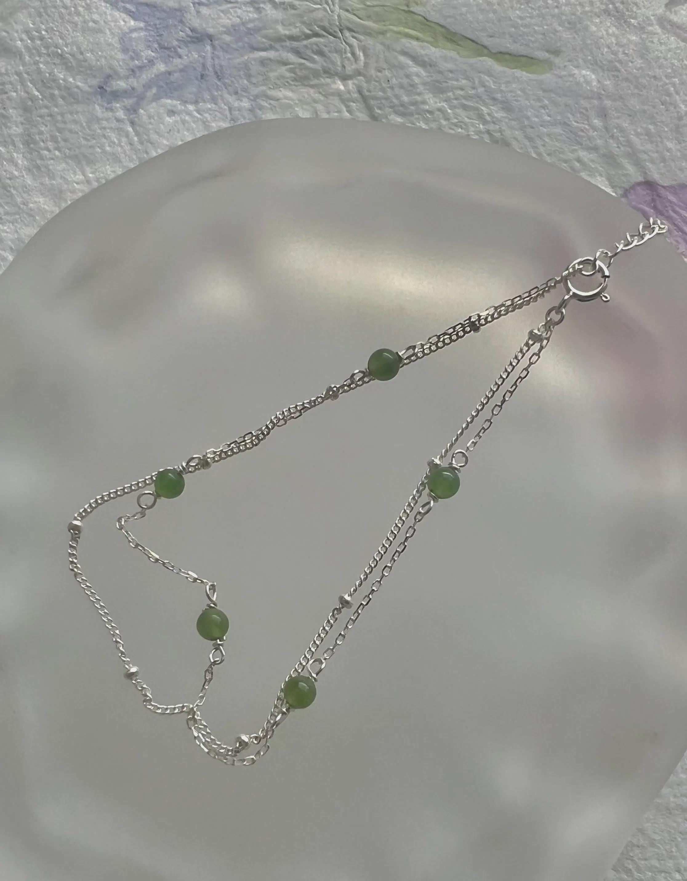 Green Jade Bracelet Gold Filled, Dainty Jade Bracelet, Minimalist Green Stone Bracelet, Delicate Everyday Jewelry.  Double chain. Gift