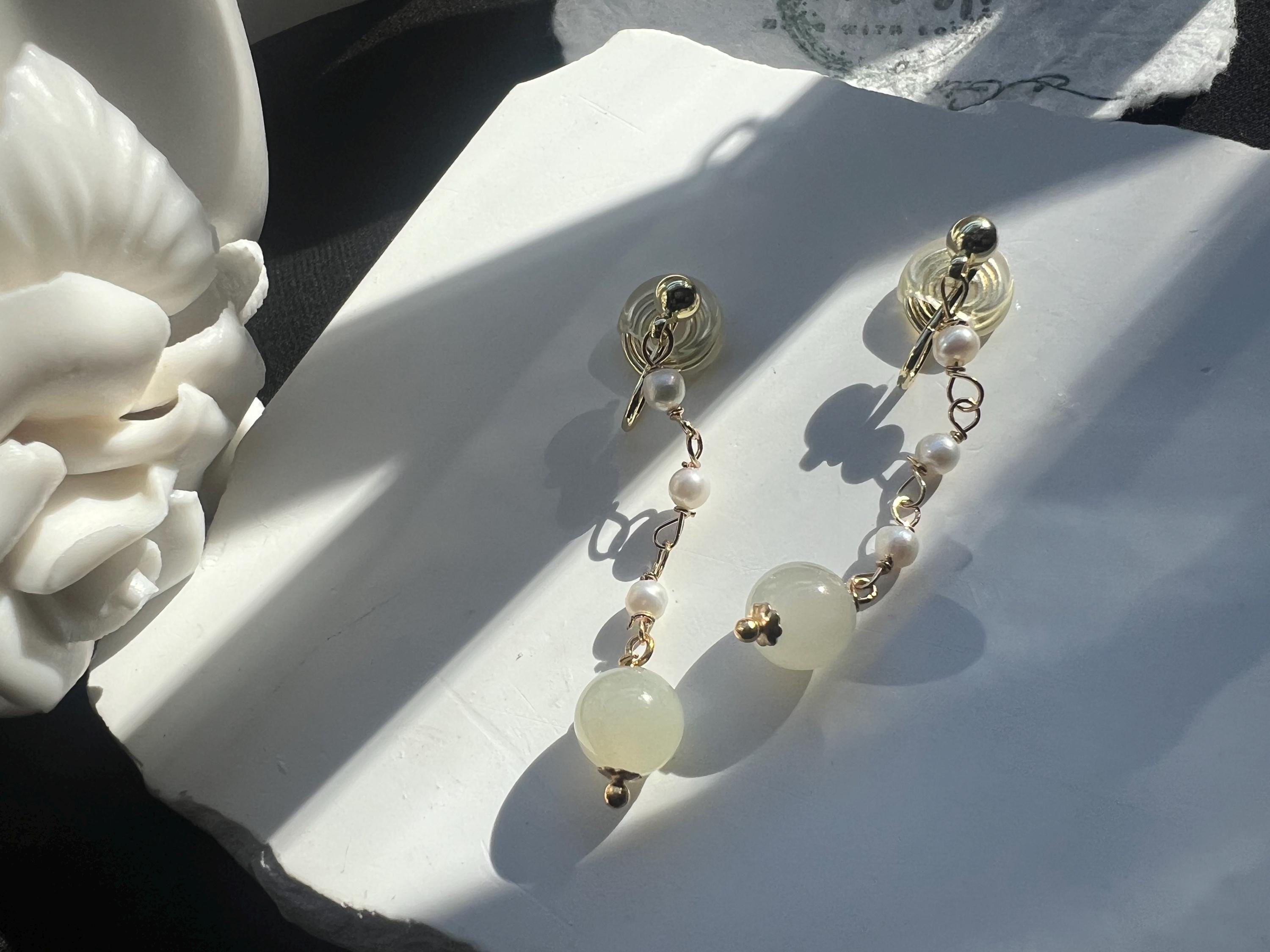 Natural Jade & Freshwater Pearl Dangle Earrings, Clip On Jade Earrings, Minimalist Pearl Drop Earrings, Elegant Gift