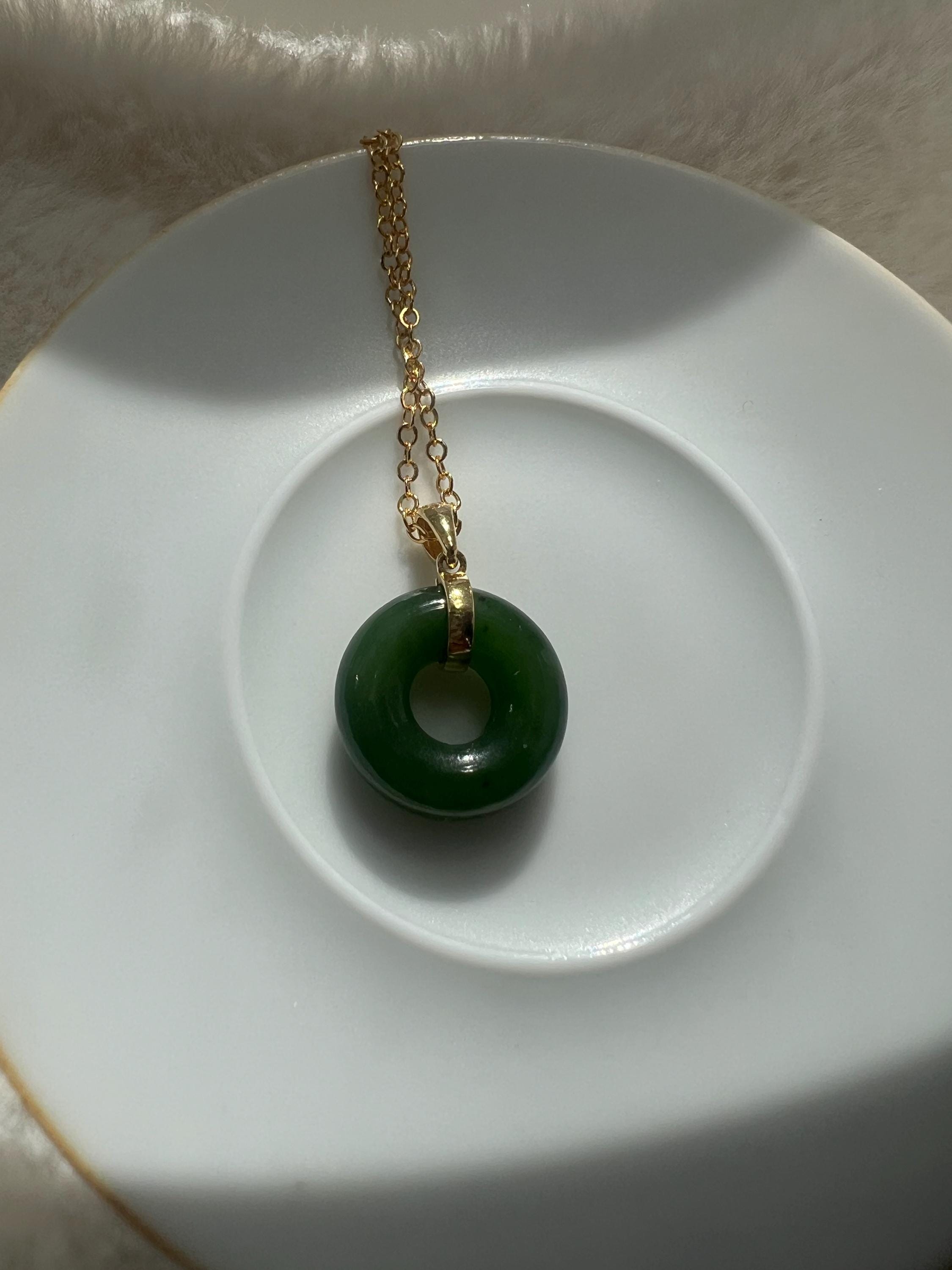 Natural Green Jade Donut Necklace, Gold Filled Jade Pendant Necklace, Minimalist Jade Circle Necklace, Lucky Jade Jewelry Gift for Her