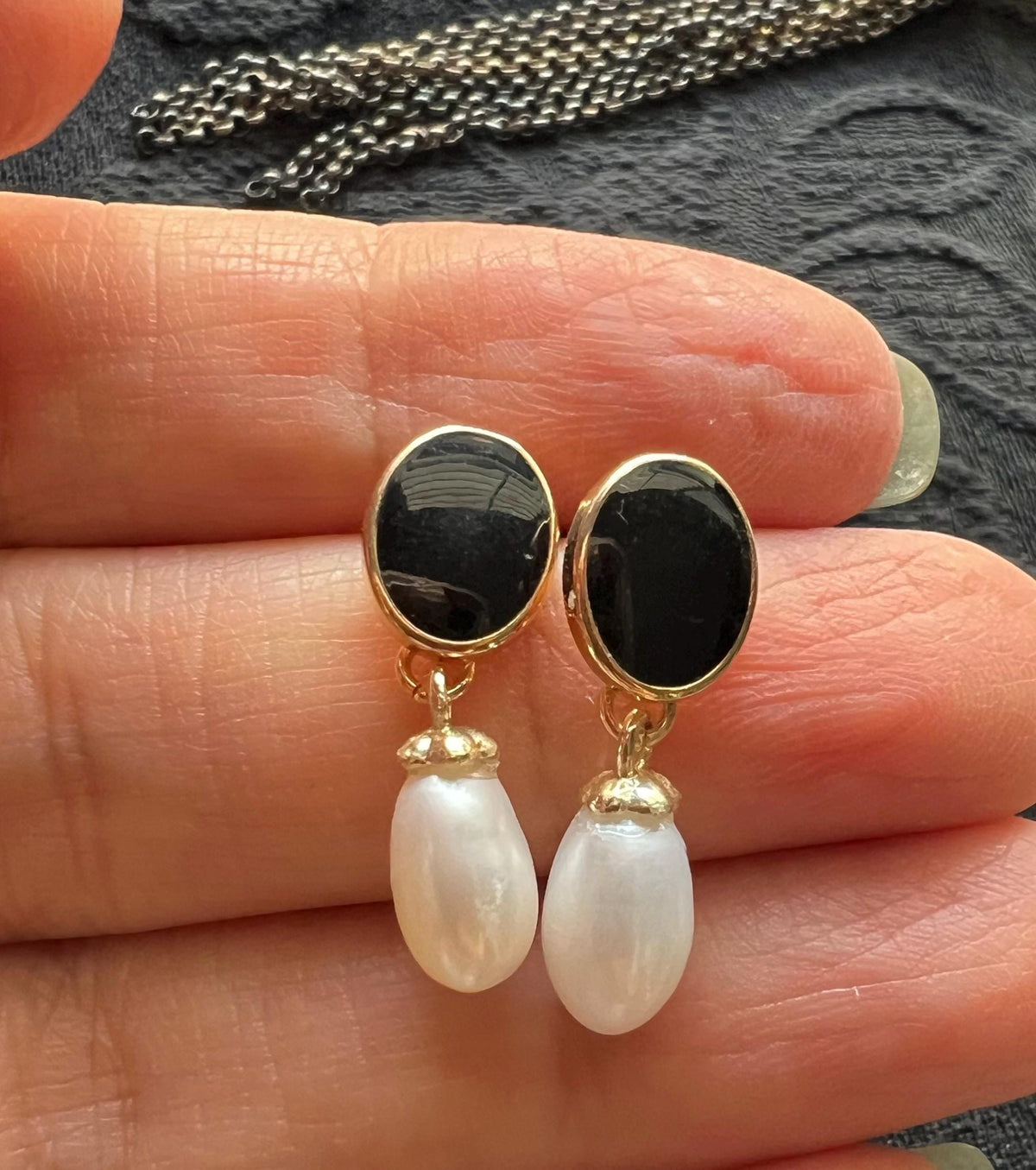 Black Gemstone Freshwater Pearl Drop Earrings