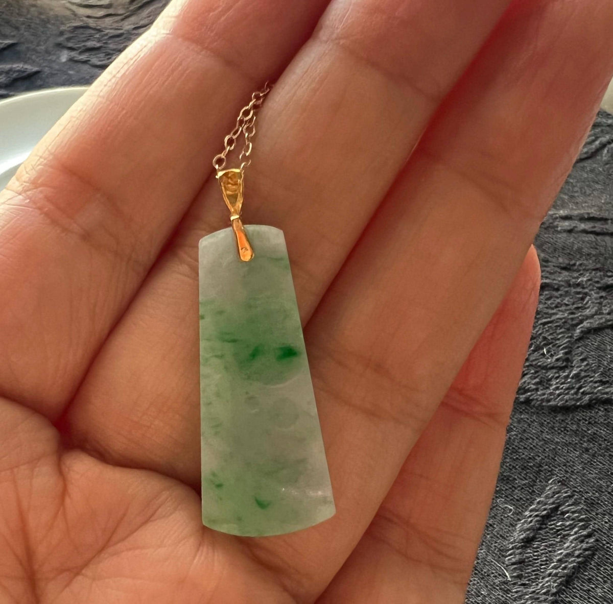 Light Green Jadeite Pendant in 18K Gold