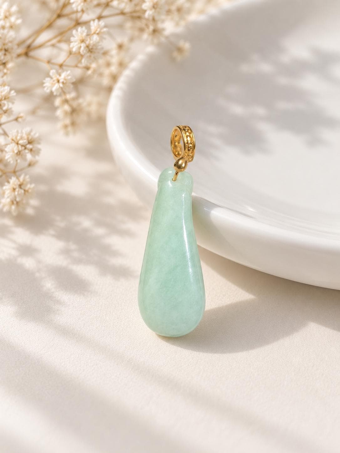 Light Green Jadeite Gourd Pendant