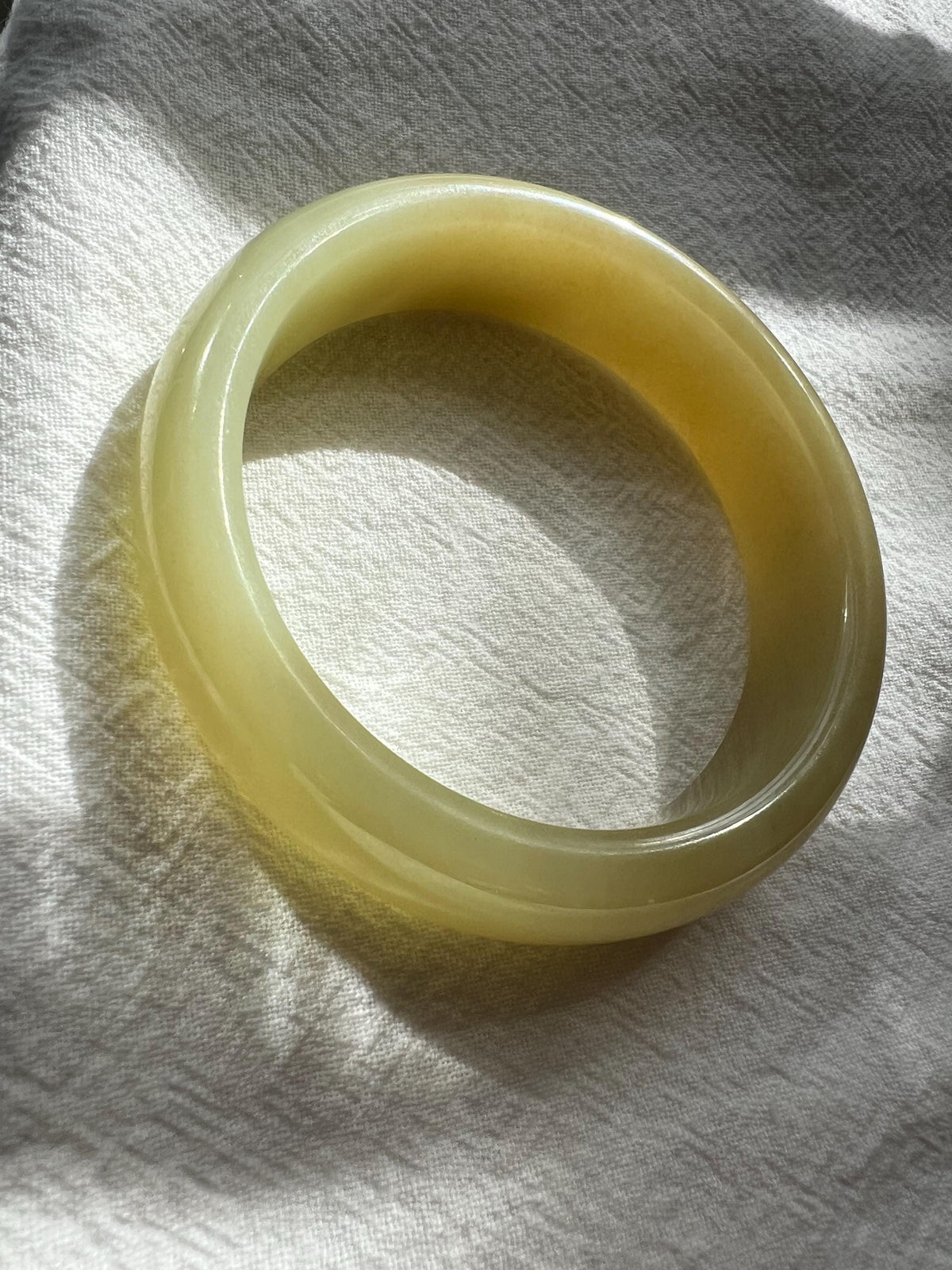 Smooth Yellow Nephrite Bangle, 56 mm