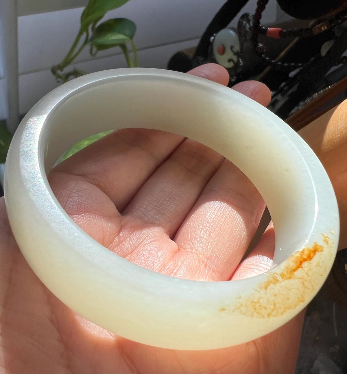 Wide White Nephrite Bangle, 57 mm