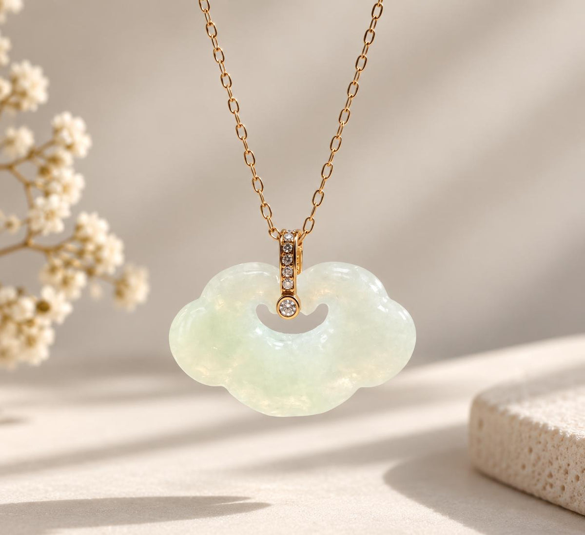 Jadeite Ruyi Lock Pendant in 18K Gold