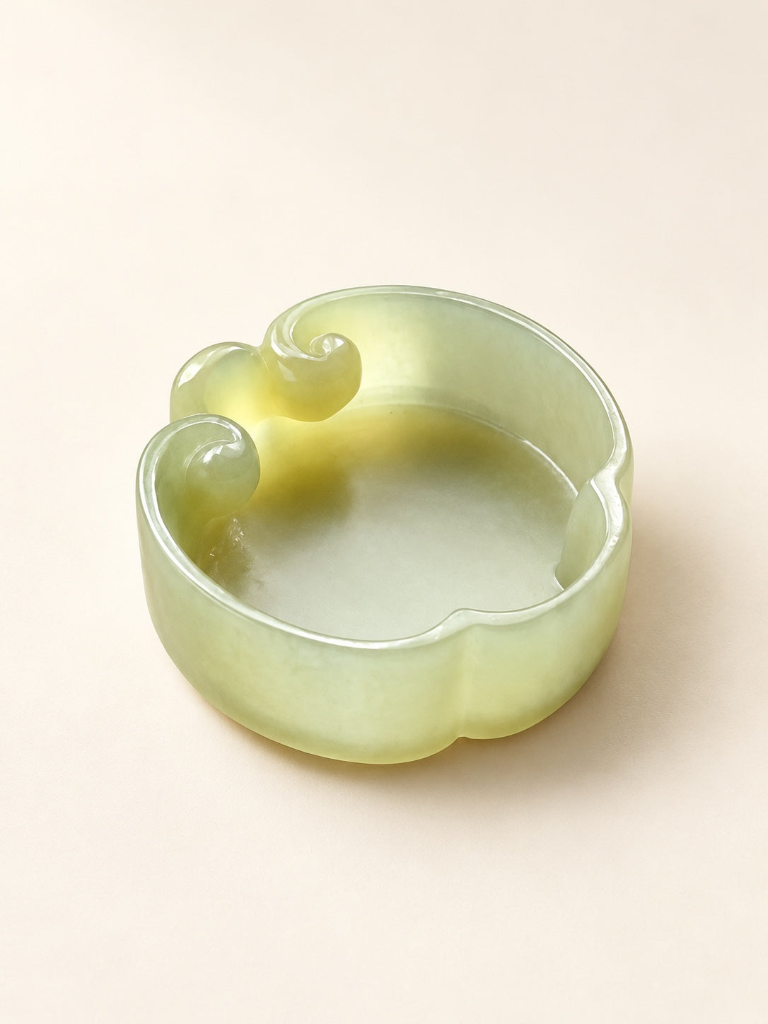 Pale green nephrite jade ruyi brush washer, side view
